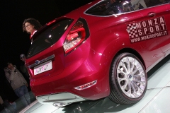071215pb_bo_motorshow_081