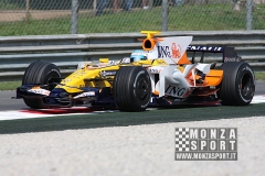 080827pb_monza_f1test_071