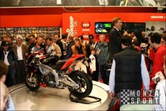 081104_milano_eicma_24