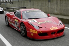 ferrari_challenge_weekend_20140413_1439848567