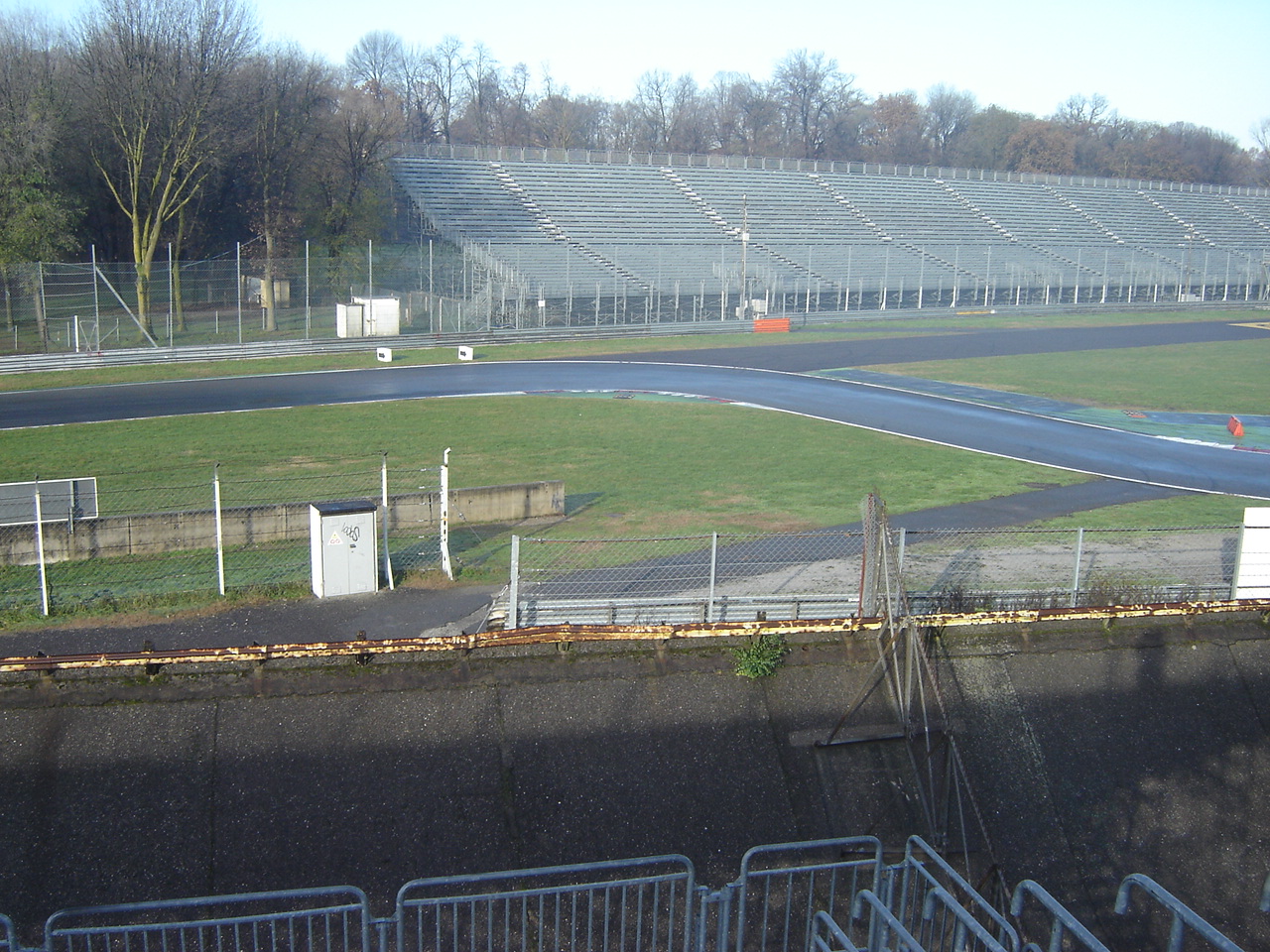 Autodromo di Monza - No. 6C_09 Tribuna Alta Velocità (12/2005)