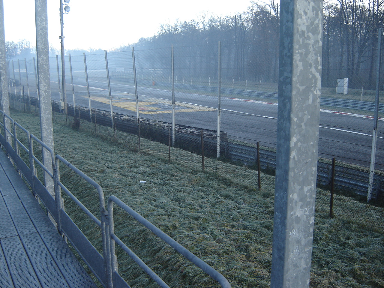Autodromo di Monza - No. 18_08 Tribuna Ascari (12/2005)