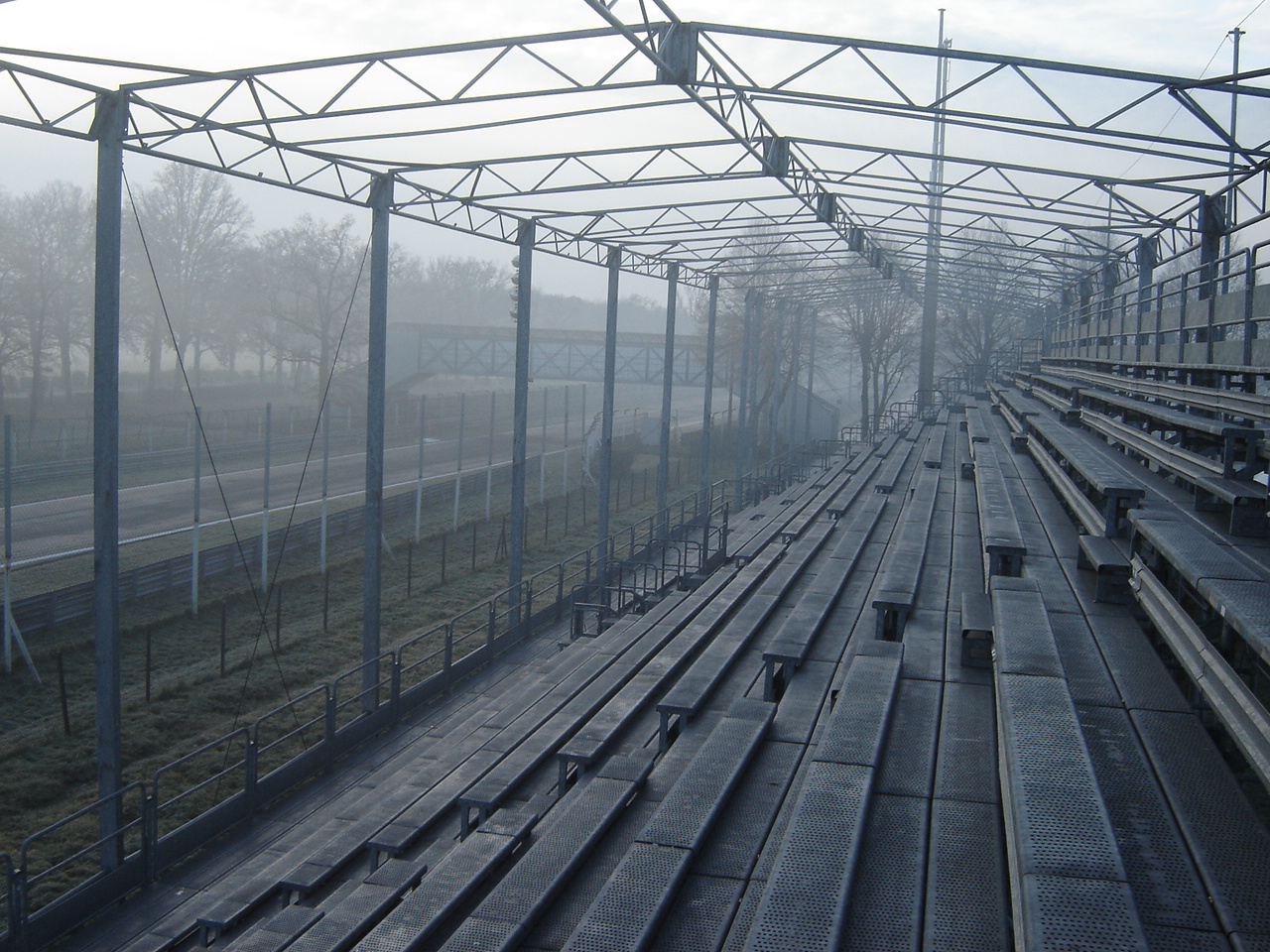 Autodromo di Monza - No. 19_B04 Tribuna Ascari (12/2005)