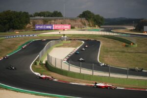 F4 RACE 1